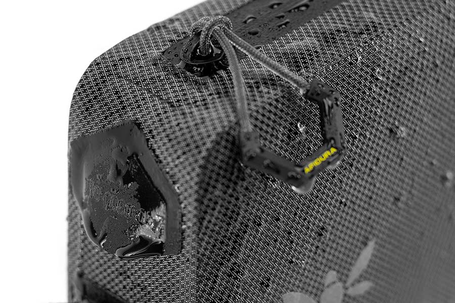 Apidura Expedition Bolt-on Top Tube Pack 1L - Image 5