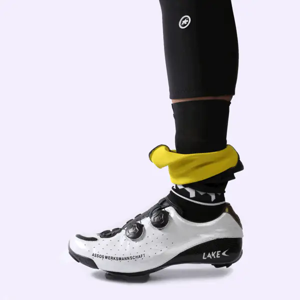 ASSOS Spring Fall Booties - Image 6