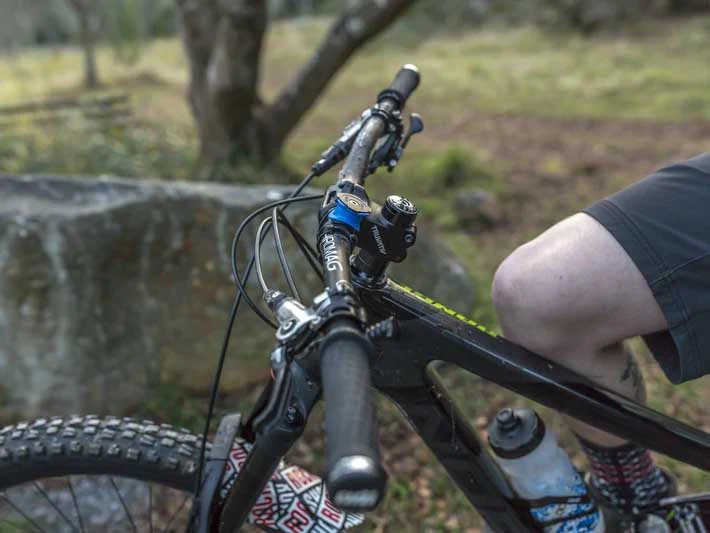 Quad Lock Handlebar Stem Mount - Image 4